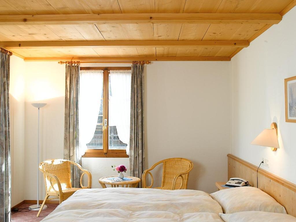 Hotel Baeren Sumiswald エクステリア 写真