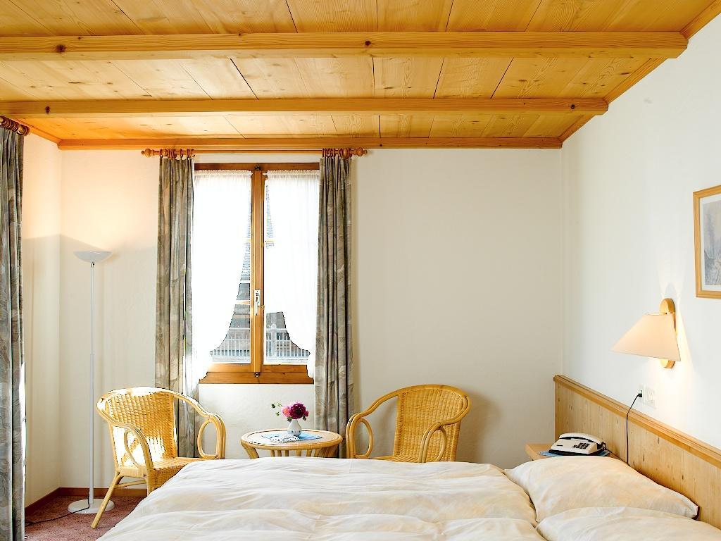Hotel Baeren Sumiswald エクステリア 写真