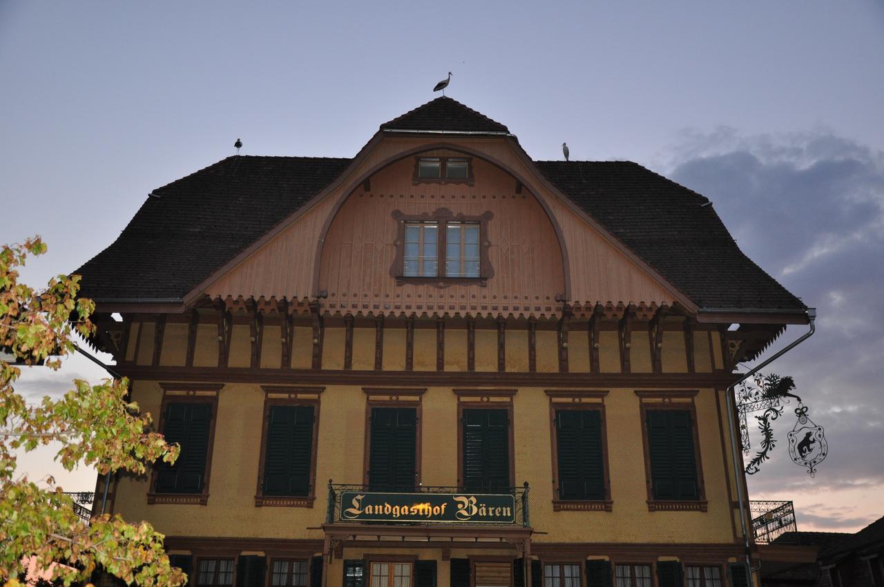 Hotel Baeren Sumiswald エクステリア 写真